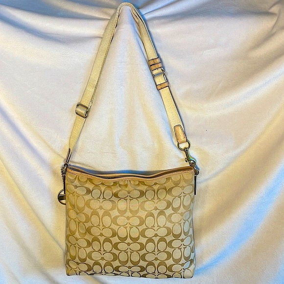 💚 Coach handbag - Picture 2 of 8